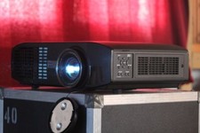 *Panasonic PT-AT6000E(AE8000U)*LCD Home Theater Proiettore 3D 500000:1 L-Shift