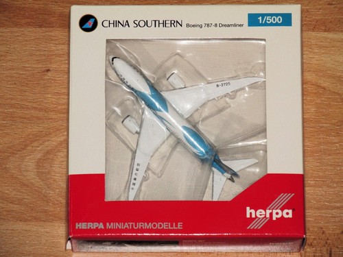 Herpa wings 523875 - wings, china
