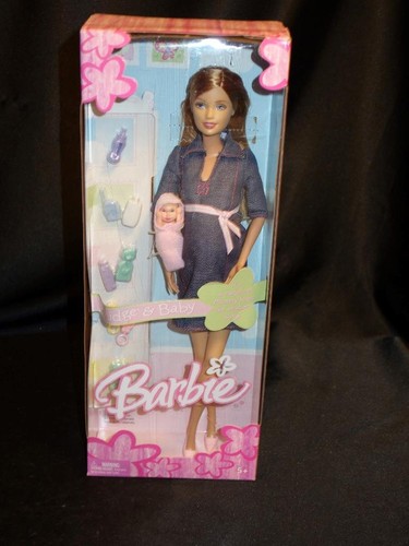 Barbie happy family 2004 - happy,