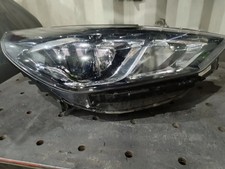 Faro proiettore anteriore