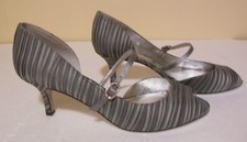 NEW Adrianna Papell Janet Pewter Strata Satin Heels (2.5") Size 9.5 M  MSRP $129