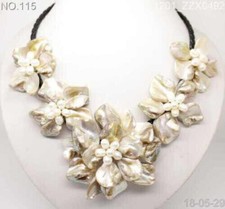 Collana classica barocca acqua