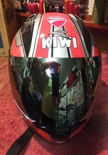 Casco KIWI praticamente nuovo.