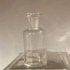 💛 Pharmacy Apothecary