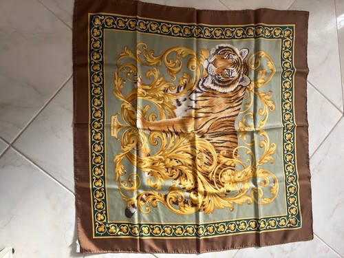 Salvatore ferragamo foulard - ferragamo,