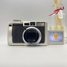 Fotocamera digitale compatta