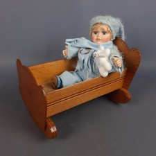 Culla Con Bambola Porcellana