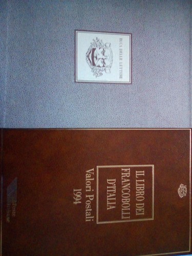 Libro dei francobolli - il,