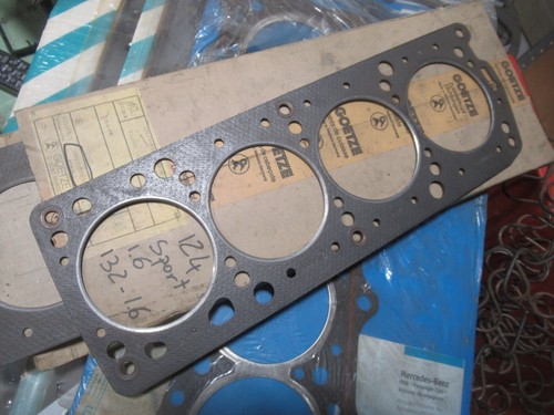 Fiat 124sport 132 1600 - /,