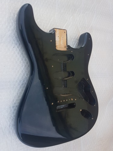 Corpo squier fender - corpo, by