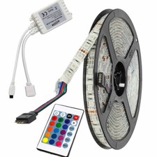 Striscia 300 led RGB smd 5050 multicolor waterproof 5 metri IP55 strip led