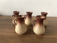 Stock Di 5 Piccole Brocche