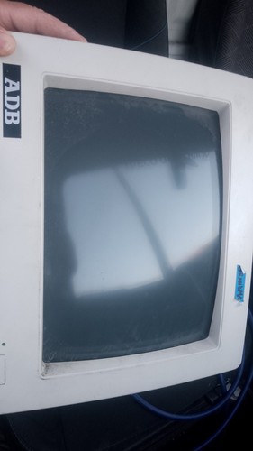 Adb cvm 1401 monitor crt - adb, 22"