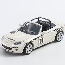 DCT 1:64 Mazda MX-5