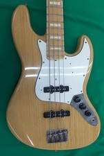 Basso Jazz Fender Japan