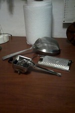 set 3 pezzi acciaio inossidabile x cucina pari al nuovo leggi