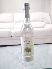 Grappa Moscato D'Asti Bianca