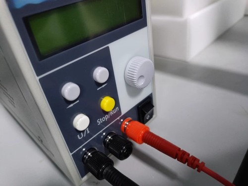 Alimentatore programmabile - , da