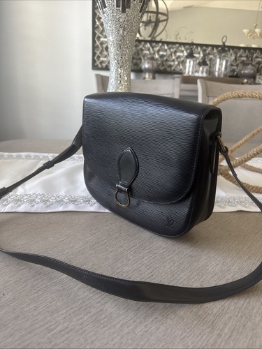 Louis vuitton saint cloud - louis,