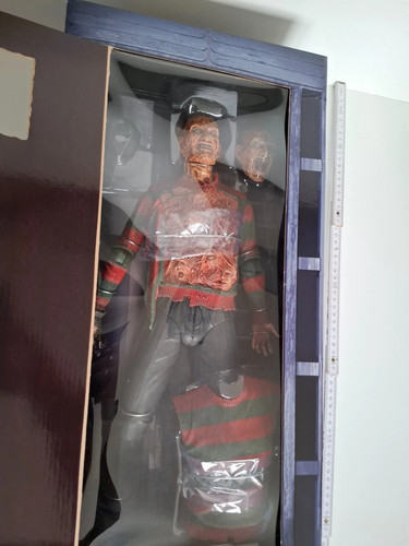 Personaggio neca 4 1 - personaggio,