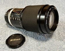 Obiettivo Zoom Nikon NIKKOR Auto 1:4,5 f = 80 mm - f = 200 mm