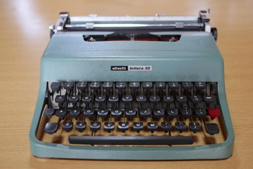 Olivetti lettera typewriter - olivetti, 32