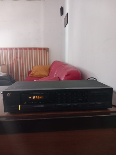 Digital tuner sansui - tuner, model