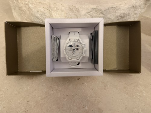 Nuovo omegaxswatch moonwatch - nuovo,