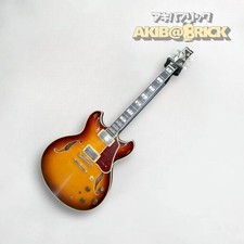 Chitarra elettrica semivuota