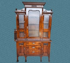 CREDENZA DOPPIO CORPO IN NOCE