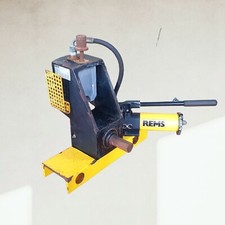 POMPA IDRAULICA PER SCANALARE