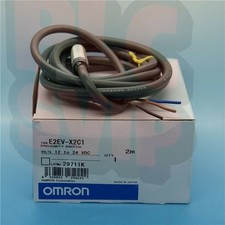OMRON E2EV-X2C1 Interruttore di prossimità E2EVX2C1 NUOVO 1PZS