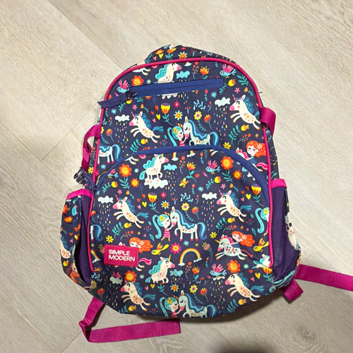 Zaino semplice moderno bambina - moderno,