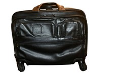 Trolley Tumi De Luxe in pelle nera