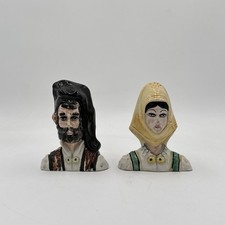 Coppia Di Ceramiche Sarde