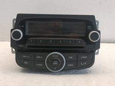 AUTORADIO STEREO CD AUX Chevrolet Spark 2012-2016 95298824 A8062 NO CODICE