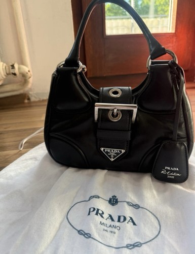 Prada moon bag - moon, pelle