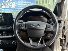 Volante Ford Fiesta MK8