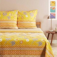 Copriletto trapuntato