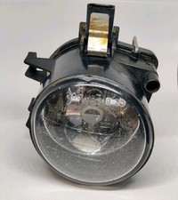 Fendinebbia anteriore sinistro