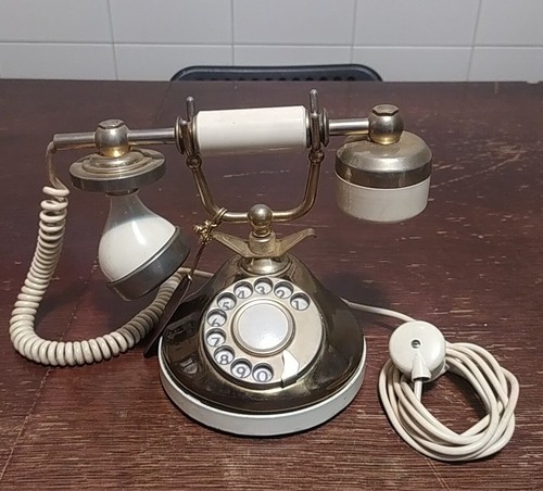 Vecchio telefono telcer - telefono, gold