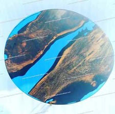 Tavolo Epossidico, Tavolo