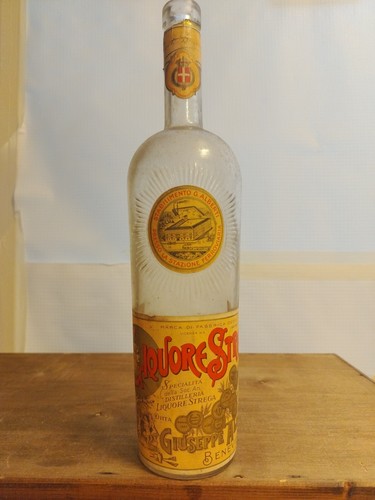 Antica bottiglia vuota liquore - vuota,
