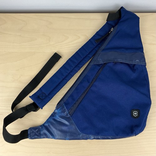 Victorinox swiss army sling - swiss,