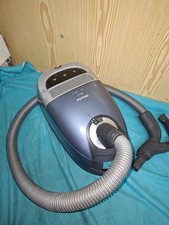 Aspirapolvere Miele S5 - 2200 Watt - Radiocomandato