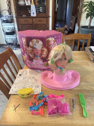Barbie beauty center vintage - center,