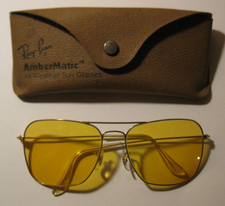 Occhiali da sole vintage