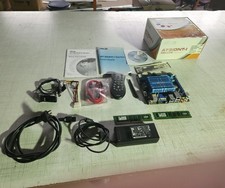 Asus AT3IONT-I DELUXE Scheda Madre mini ITX