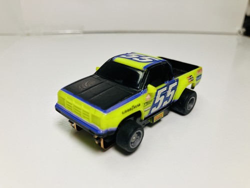 Tyco nissan pick 55 - nissan,