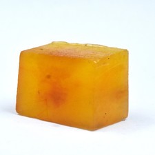 Zaffiro Giallo Non Tagliato